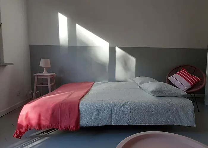 Lovely Madly 公寓 *